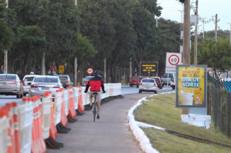 Comissão discute mobilidade urbana e segurança no trânsito para ciclistas