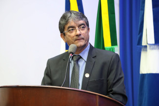 Juscelino solicita construção de escola, Ceim e UBS na Cidade Jardim