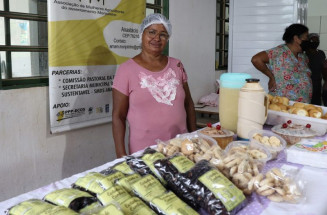 Frutos do cerrado geram autonomia para mulheres agricultoras de Assentamento em MS