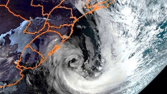 Ciclone extratropical deixa o Sul do Brasil em alerta