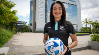 Árbitra de Três Lagoas vai ficar no VAR na estreia da Copa do Mundo Feminina