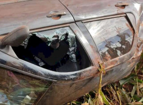 Mulher morre ao capotar o veículo várias vezes na MS-462