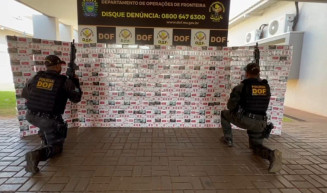 Homem é preso por manter depósito de cigarro clandestino em Dourados