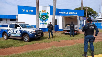 Polícia apreende mais de uma tonelada de maconha em caminhonete