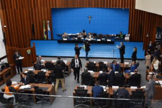 Deputados votam hoje projeto que isenta pagamento de taxa para 2ª via de documentos