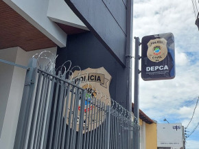Acusado de estuprar o bisneto de 6 anos, idoso, de 89, ri ao ser preso