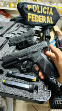 Ação da polícia combate o comércio ilegal de armas e munições em MS