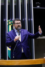 Após Flávio Dino chamar direita de monstros, deputado Marcos Pollon contesta os heróis assassinos do ministro 
