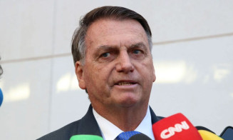 Bolsonaro diz que depoimento de hacker à CPMI é 'fantasia' e nega grampo a Moraes