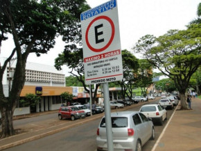 Vereador cobra que Procon fiscalize a empresa de parquímetro