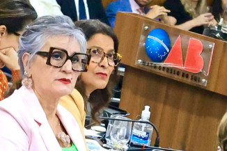 Conselheira Estadual Edna Bonelli é destaque em Concessão de Desagravo a Advogados