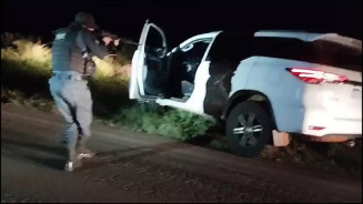 Traficante abandona caminhonete com 2,7 toneladas de maconha