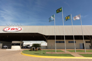 JBS movimenta 3,79% do PIB sul-mato-grossense e contribui para a geração de 7,5% dos empregos