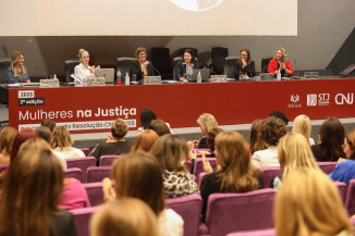 Judiciário implementa programas para acolhimento de vítimas de violência feminina