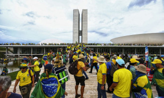 STF julgará neste mês primeiros réus pelos atos de quebra-quebra em Brasília