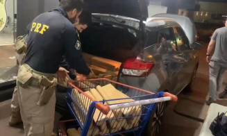 PRF apreende 490 Kg de maconha e recupera veículo em Dourados