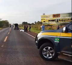 Polícia identifica corpo encontrado  em rodovia e investiga se homem foi assassinado antes de ser atropelado