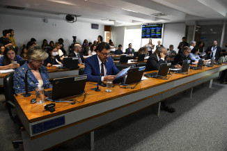 Quem agredir profissional de saúde em atendimento pode ter penas maiores