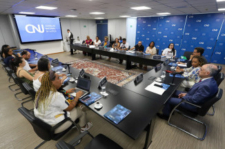 Familiares de presos e organizações debatem desafios da execução penal com CNJ