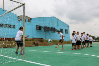 Comissão aprova presença obrigatória de profissional de Educação Física nas escolinhas de futebol