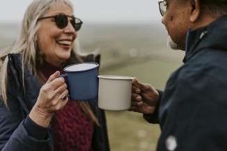 Economia e sabor: canecas térmicas para o dia a dia
