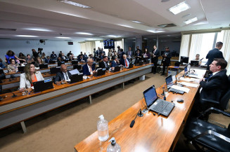 Vai à CAS simplificação do acesso a auxílios em casos de neuromielite óptica