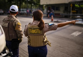 Confederação questiona sanção sem vetos de lei que cria adicional de periculosidade para agentes de trânsito