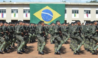 Comissão aprova suspensão de decreto que regula revisão da reforma militar por incapacidade definitiva
