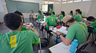 Reajuste de 14% deve elevar salário de professor do estado a R$ 12 mil