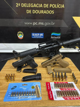 Polícia apreende pistolas, fuzil e munições com empresário