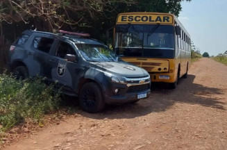 Ônibus escolar rural é apreendido com 1 tonelada de maconha