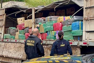 Carreta levava quase 7 toneladas de maconha de MS para Santa Catarina