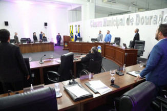 Vereadores farão sessão nesta quarta para votar Refis de impostos municipais