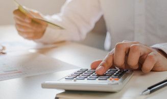 Pensa em fazer um empréstimo consignado? Veja antes as dicas do INSS