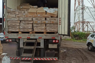 Operação mira quadrilha de MS que usa caminhões de carga para contrabando