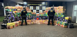 DOF apreende 4 toneladas de drogas camufladas em carreta com farelo de milho