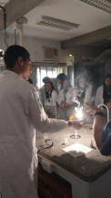 Escolas podem visitar os laboratórios de Química da UFGD