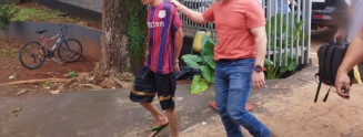 Homem furta mercado e garagem onde trabalhou como pedreiro, vai preso e agradece a polícia