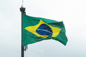 Cerimônia de substituição da Bandeira Nacional será no dia 19 de novembro