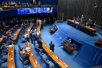 PEC da reforma tributária está pautada para esta quarta no Plenário