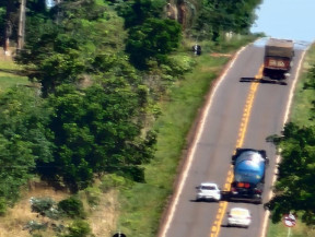 Maioria das multas no feriadão foi por ultrapassagem em faixa contínua e dirigir sem CNH