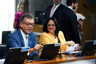 Comissão aprova uso de recursos parados em programas inativos na educação