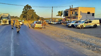 Homem reage a abordagem e morre em confronto na fronteira