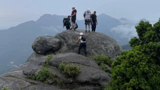 Vídeo: Turista grava momento em que raio cai e mata guia durante passeio