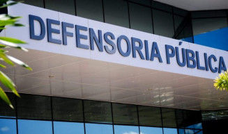 Lei cria gratificação por acúmulo de função a defensor público da União