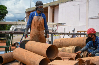 Atividade na indústria da construção teve leve recuo em outubro