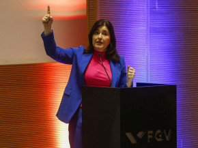 Simone Tebet é cotada para o Ministério da Justiça