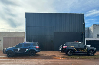 Centros automotivos são alvo da PF em operação contra contrabando de pneus