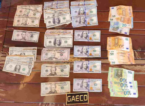 Dólares e euros foram apreendidos em operação que prendeu secretário-adjunto e servidores estaduais