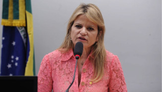 Proposta aprovada revoga portaria sobre repasses federais para assistência social